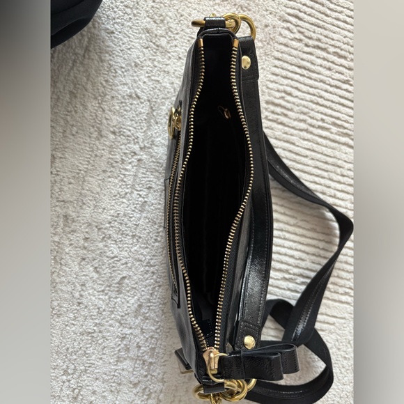 Coach Daisy Y2K Black Patent Leather Shoulder Bag Gold Hardware Heart Charm - Picture 6 of 8